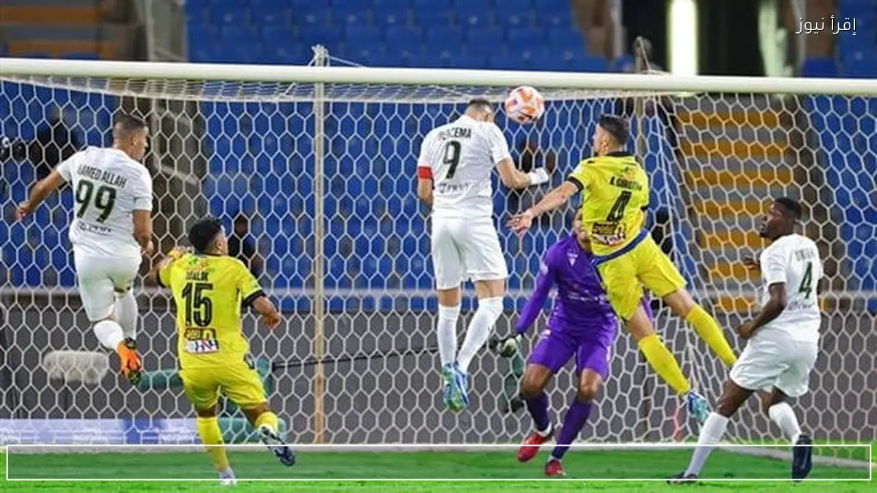 مباراة قوية بين الاتحاد والتعاون في الدوري السعودي